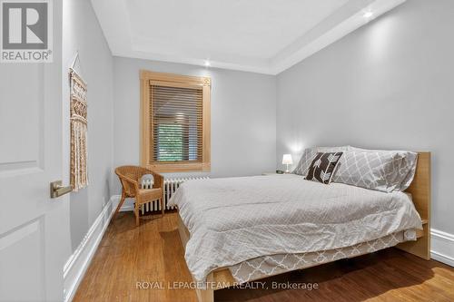 64 Delaware Avenue S, Ottawa, ON 