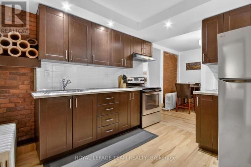 Main Level modern kitchen - 64 Delaware Avenue S, Ottawa, ON 