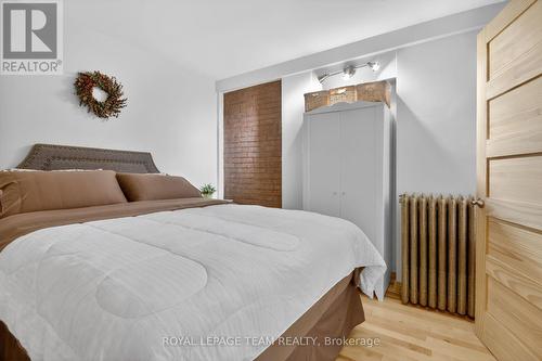Exposed brick; loads of charm - 64 Delaware Avenue S, Ottawa, ON 