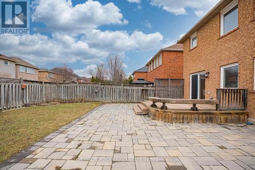 489 Ravineview Way, Oakville, ON 
