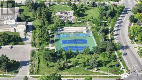 489 Ravineview Way, Oakville, ON 