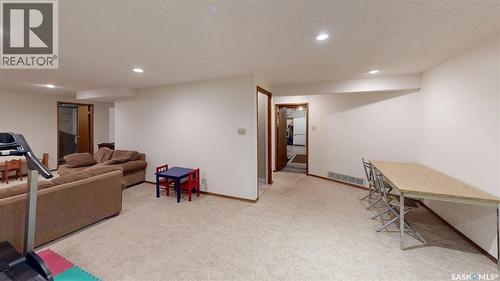 2118 Elderkin Drive E, Regina, SK 