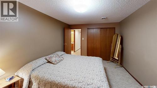 2118 Elderkin Drive E, Regina, SK 