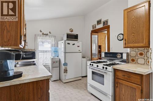209 12Th Street E, Prince Albert, SK 