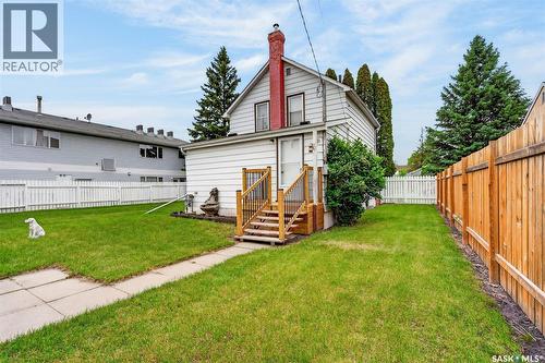 209 12Th Street E, Prince Albert, SK 