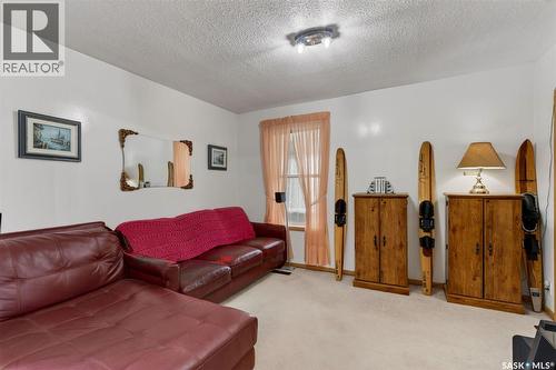 209 12Th Street E, Prince Albert, SK 