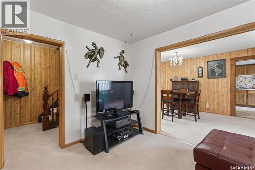 209 12Th Street E, Prince Albert, SK 