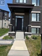 387 TENNANT CIRCLE Vaughan, ON L4H 5L2