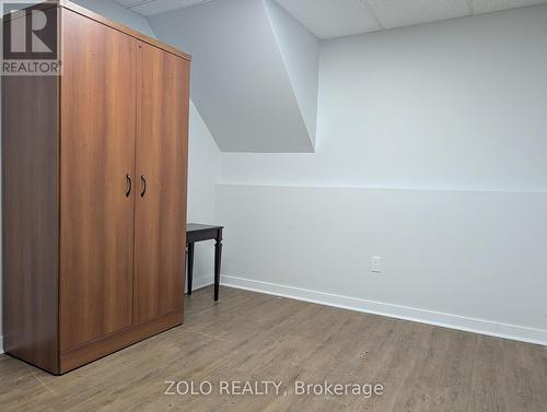 LOWER - 31 BUCHANAN STREET , Barrie, Ontario L4M 6B5 4