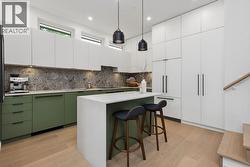 11 E 19TH AVENUE  Vancouver, BC V5V 1H8