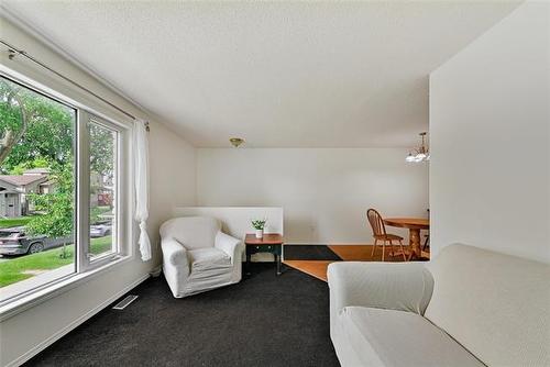 75 Lansdowne Ave, Winnipeg, MB 
