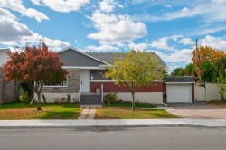 1592 Tsse Pilon  Laval (Chomedey), QC H7W 3J1