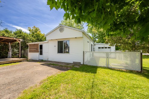 Façade - 281 Rue Bayeur, Saint-Cyprien-De-Napierville, QC - Outdoor With Exterior