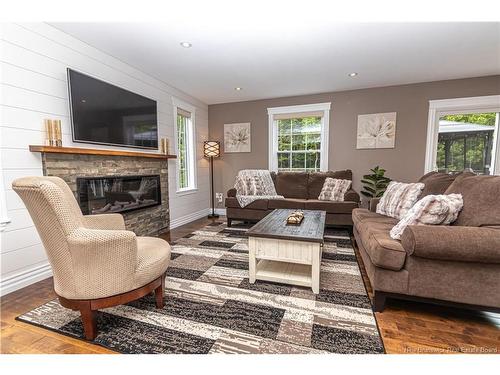30 Rose Wy, Charters Settlement, NB 