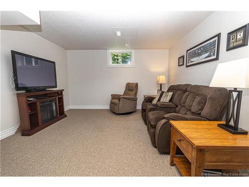 30 Rose Wy, Charters Settlement, NB 