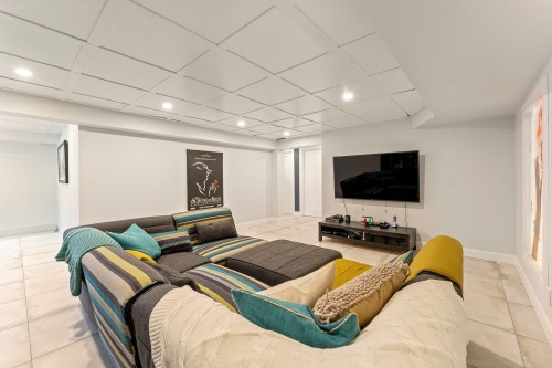 Living Room - 66 Rue De Coulomb, Saint-Jean-Sur-Richelieu, QC - Indoor