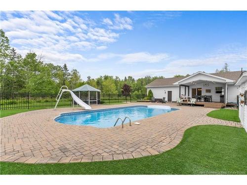 1325 Mclaughlin Dr, Moncton, NB 