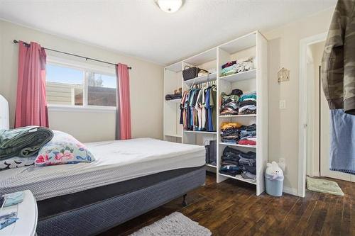1262 Logan Ave, Winnipeg, MB 