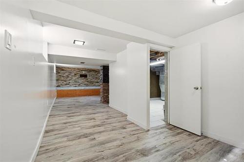 1262 Logan Ave, Winnipeg, MB 
