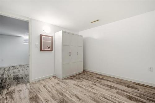 1262 Logan Ave, Winnipeg, MB 