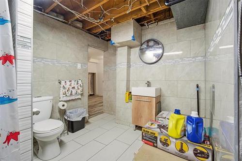 1262 Logan Ave, Winnipeg, MB 
