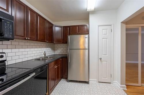 207-118 Scott St, Winnipeg, MB 