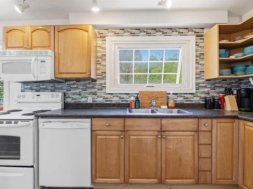 530 Spring Avenue, Dartmouth, NS 