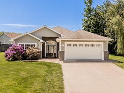 56 Dalhousie Avenue  Kentville, NS B4N 5E5