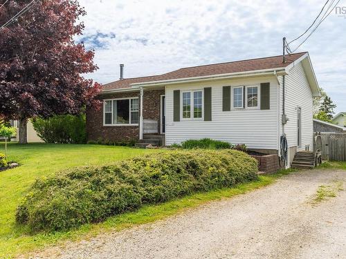 556 Brunswick Street, Yarmouth, NS 