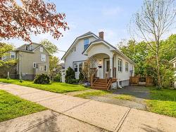 5791 Southwood Drive  Halifax, NS B3H 1E6
