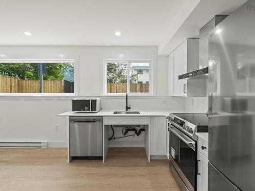 1 5698 Normandy Drive, Halifax, NS 