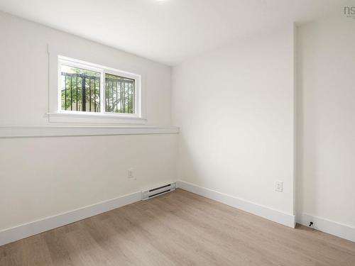 1 5698 Normandy Drive, Halifax, NS 