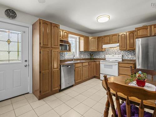 252 Melrose Cres, Eastern Passage, NS 