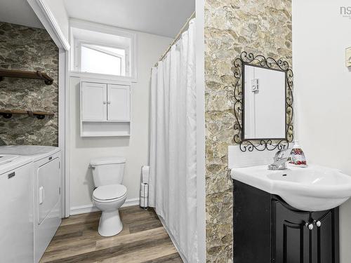252 Melrose Cres, Eastern Passage, NS 
