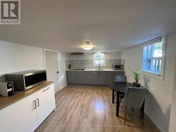 LOWER - 7 ASHMORE AVENUE Toronto, ON M8Z 4C5