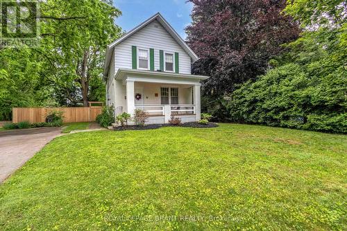 11 TUTELA HEIGHTS ROAD  Brantford, ON N3T 1A2