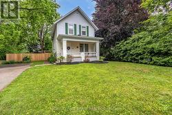 11 TUTELA HEIGHTS ROAD Brantford, ON N3T 1A2