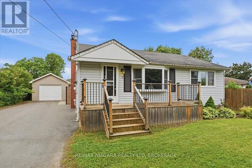 7 SEQUOIA AVENUE  St. Catharines (Bunting/Linwell), ON L2M 3C9