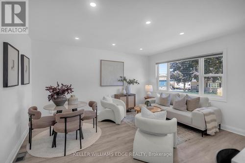 202 ERINDALE AVENUE  Hamilton, ON L8K 4R7