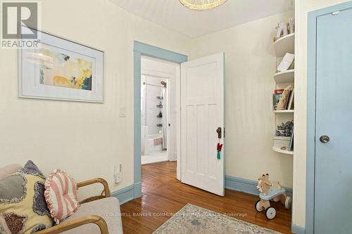 152 London Street S, Hamilton, ON 