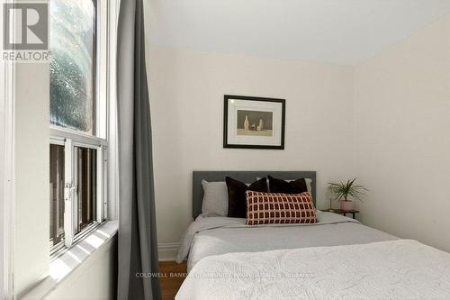 152 London Street S, Hamilton, ON 