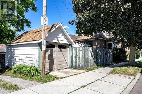 152 London Street S, Hamilton, ON 