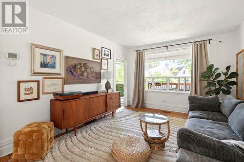 152 London Street S, Hamilton, ON 