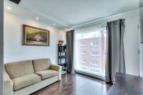 Living Room - 304-3950 Rue Sherbrooke E., Montréal (Mercier/Hochelaga-Maisonneuve), QC 