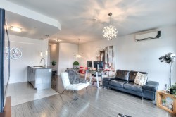 Interior - 