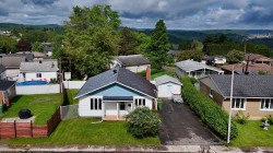 1716 Rue St-François-Xavier Saguenay (Jonquière), QC G7X 4P3