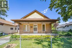 324 PARENT AVENUE Windsor, ON N9A 2B8