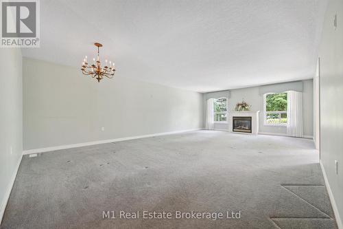 55 Honeysuckle Drive, Guelph (Village By The Arboretum), ON - Indoor