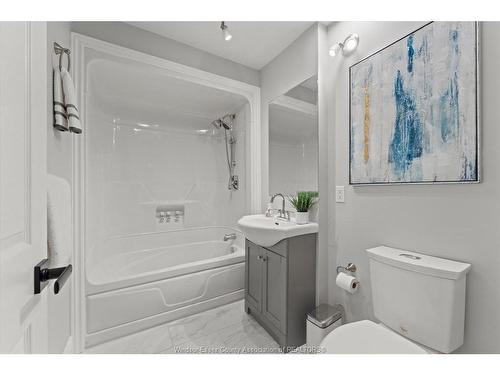 1904 Westcott, Windsor, ON 