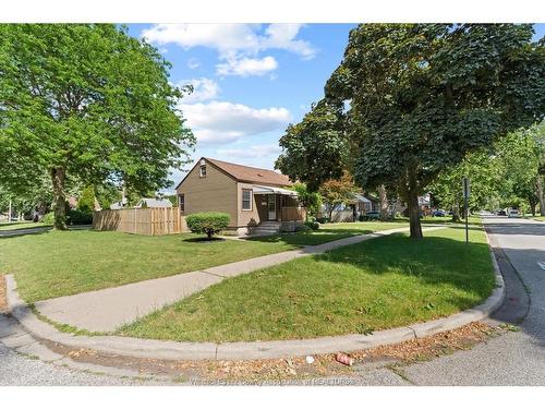 1904 Westcott, Windsor, ON 